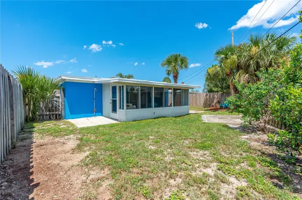 28 BEECHWOOD DR, Ormond Beach, FL 32176