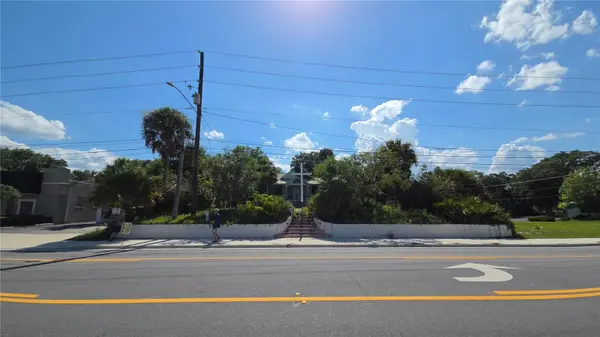 236 N AMELIA AVE, Deland, FL 32724