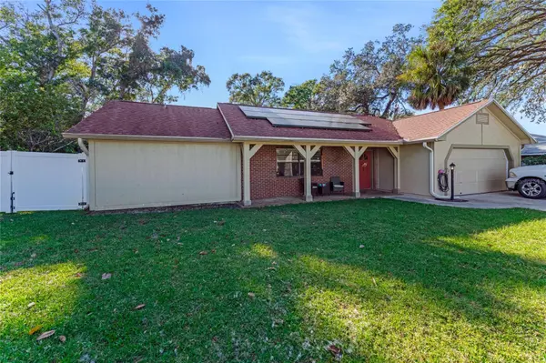 800 W RIVER OAK DR, Ormond Beach, FL 32174