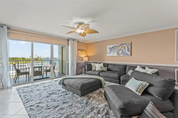 533 MARINA POINT DR #533, Daytona Beach, FL 32114