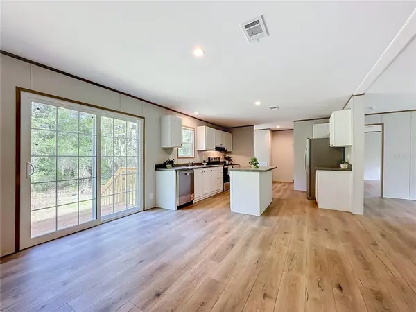 115 BETSY ROSS PL, Satsuma, FL 32189