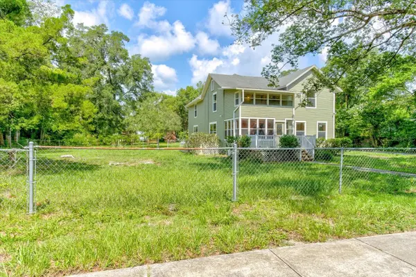 543 N THORPE AVE, Orange City, FL 32763