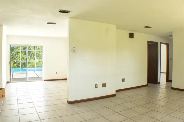 111 HIGHLAND ST, Orange City, FL 32763