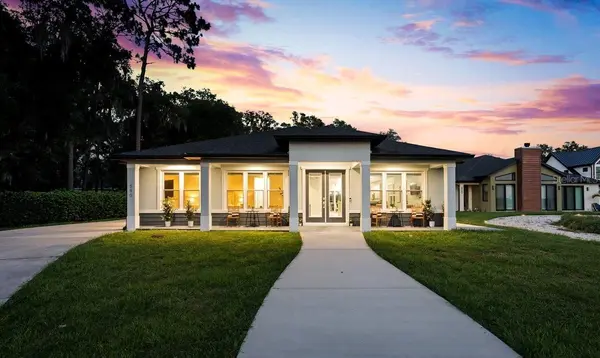 590 LAKE WINNEMISSETT DR, Deland, FL 32724