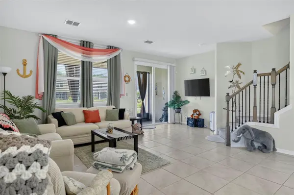 122 REDBUD RD, Palm Coast, FL 32137