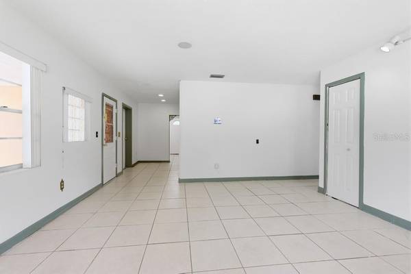 812 W FRANKLIN AVE, Deland, FL 32720 photo 10