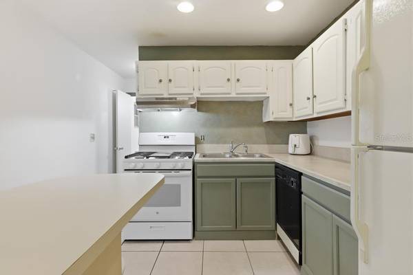 812 W FRANKLIN AVE, Deland, FL 32720 photo 14