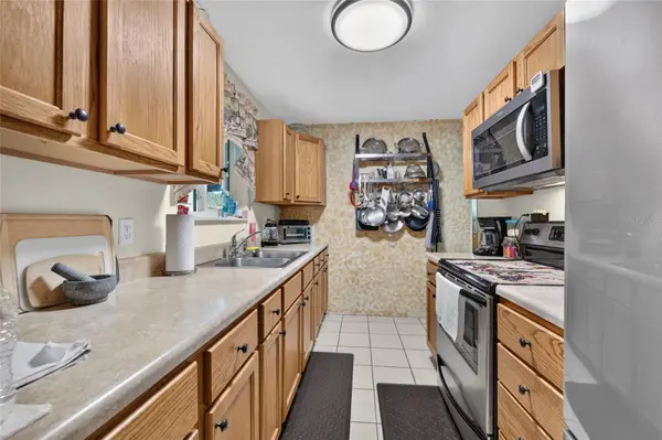 6 HIGHRIDGE RD, Daytona Beach, FL 32117