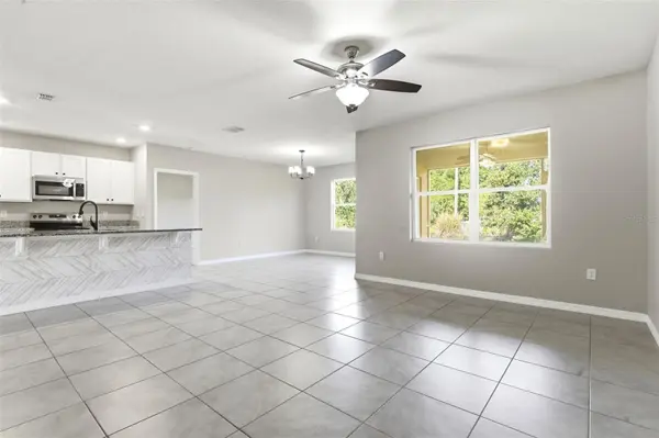 895 LAZIO CIR, Debary, FL 32713