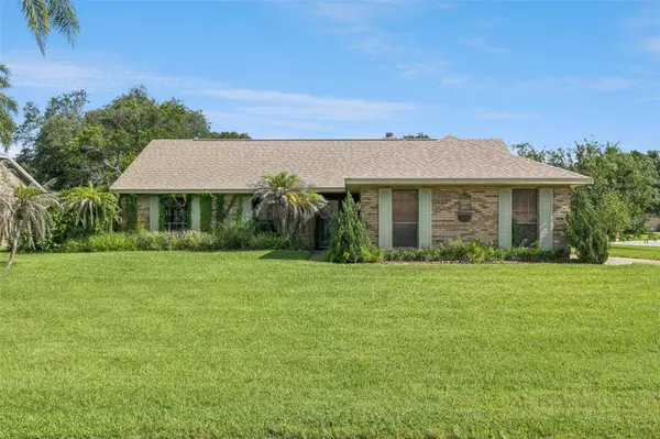 4 BASS LAKE DR, Debary, FL 32713