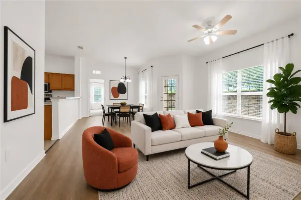 970 N SPRING GARDEN AVE #212, Deland, FL 32720