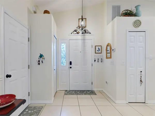 242 PINE BLUFF AVE #242, Deland, FL 32724