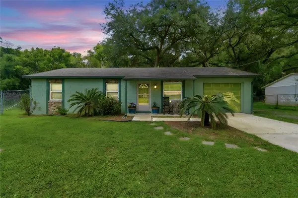 2120 TANGLEWOOD DR, Orange City, FL 32763