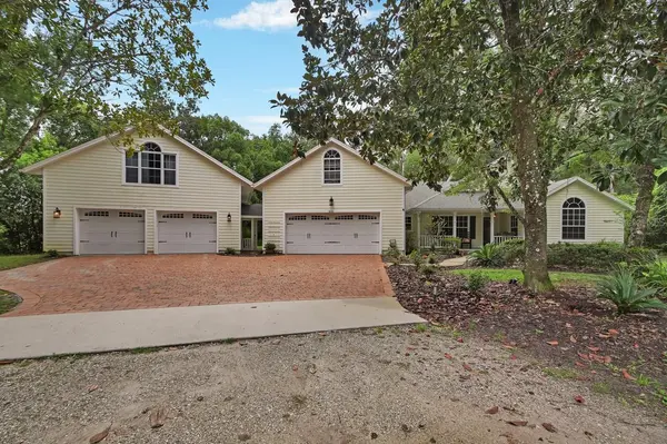 1820 DAVIS AVE, Deland, FL 32724