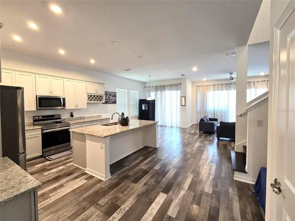 863 W BAYSHORE DR, Tarpon Springs, FL 34689