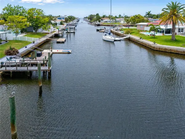 4865 SHELL STREAM BLVD, New Port Richey, FL 34652