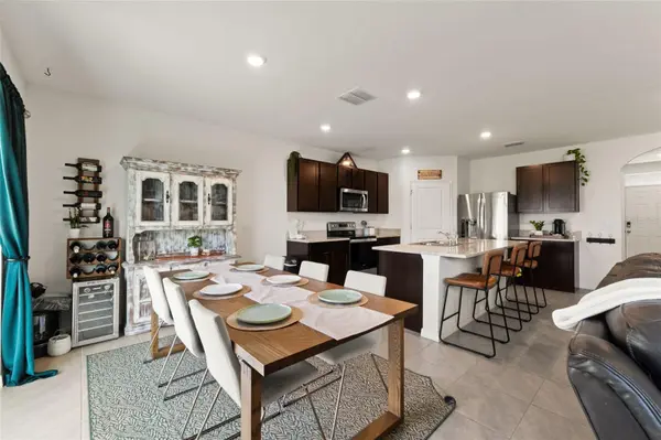 33567 HAMILTON HILL LN, Wesley Chapel, FL 33545