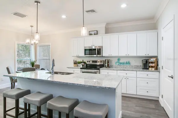 3040 BELCHER RD, Dunedin, FL 34698