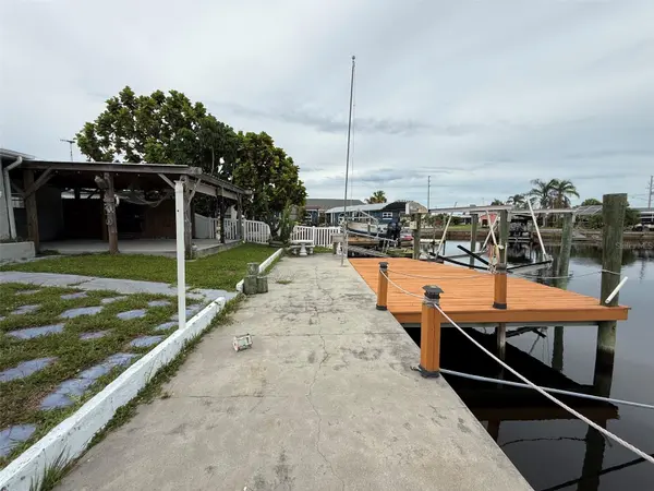 12739 3RD ISLE, Hudson, FL 34667