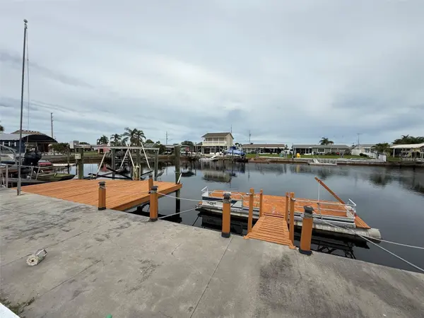 12739 3RD ISLE, Hudson, FL 34667