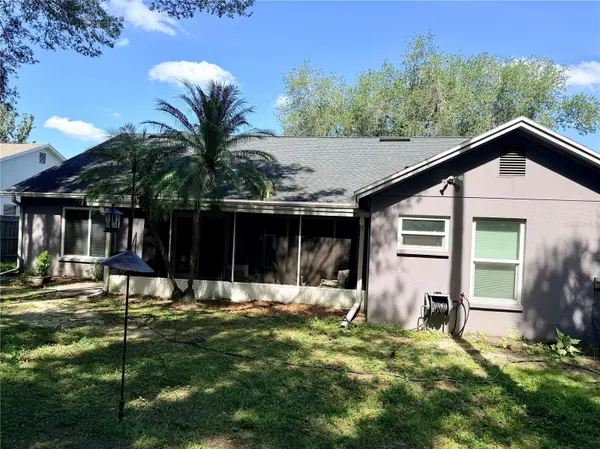 1808 POWDER RIDGE DR, Valrico, FL 33594