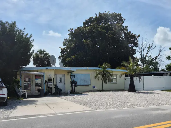 4007 FLAMINGO DR, New Port Richey, FL 34652