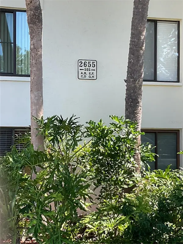 2655 PINE RIDGE WAY N #D3, Palm Harbor, FL 34684