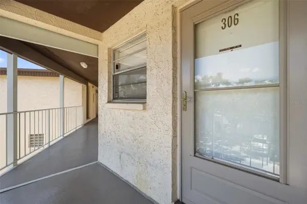 5245 AMULET DR #306, New Port Richey, FL 34652