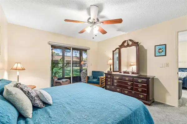 11340 CARRIAGE HILL DR #4, Port Richey, FL 34668