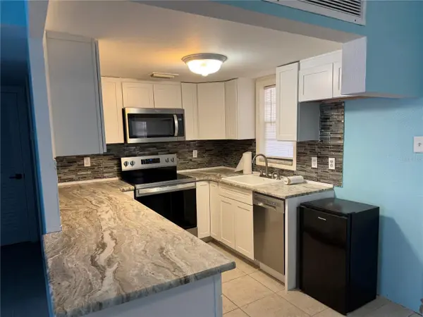 4515` MARINE Pkwy #102, New Port Richey, FL 34652