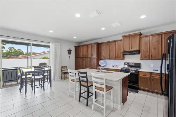 123 N FLORIDA AVE, Tarpon Springs, FL 34689