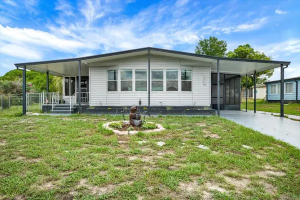 8431 MOONLIGHT AVE, Brooksville, FL 34613