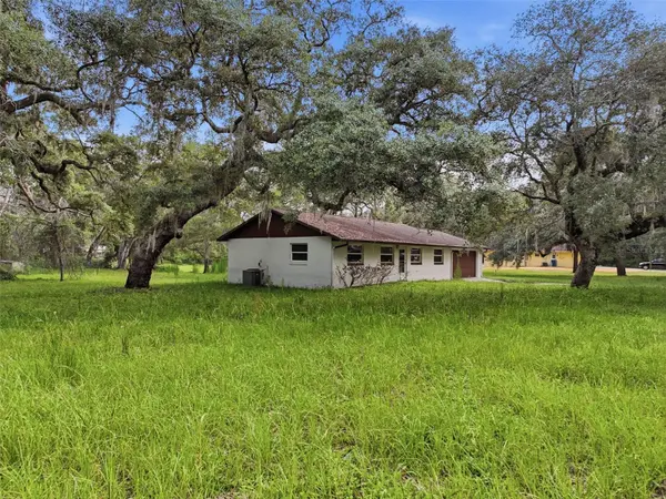 34696 ORCHID Pkwy, Dade City, FL 33523