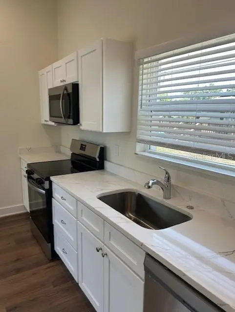 2020 14TH AVE S #2020 1/2, St Petersburg, FL 33712