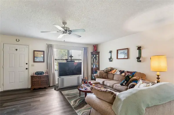 1904 W BELGRADE DR, Citrus Springs, FL 34434