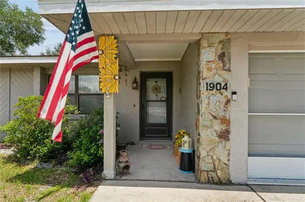 1904 W BELGRADE DR, Citrus Springs, FL 34434