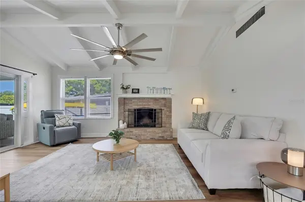 6080 WAVERLY RD, Weeki Wachee, FL 34607