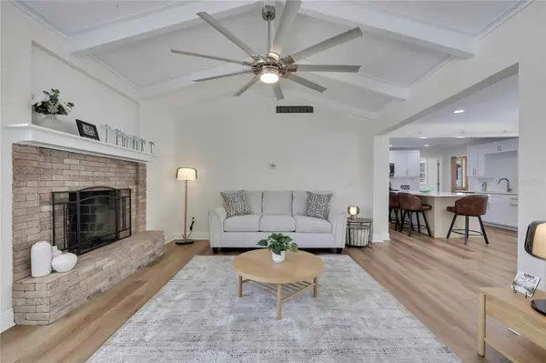 6080 WAVERLY RD, Weeki Wachee, FL 34607