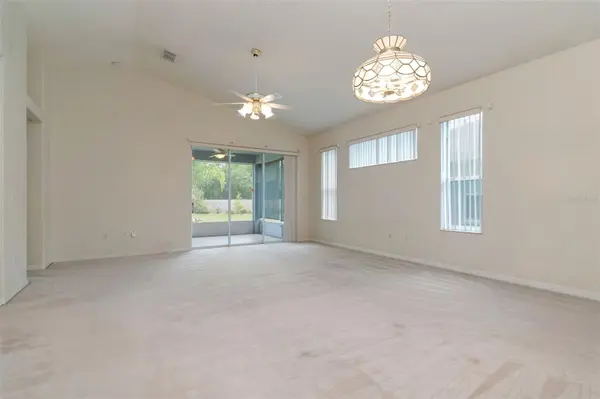 10029 BROOKDALE DR, New Port Richey, FL 34655