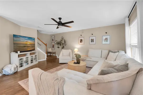 9548 CHARLESBERG DRIVE, Tampa, FL 33635