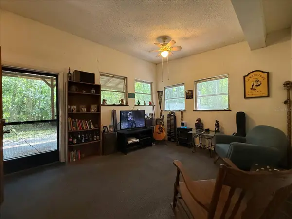 23946 INDIGO RD, Astor, FL 32102