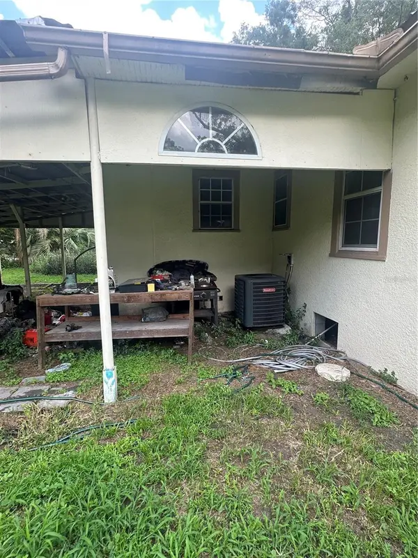 237 BROAD ST, Masaryktown, FL 34604