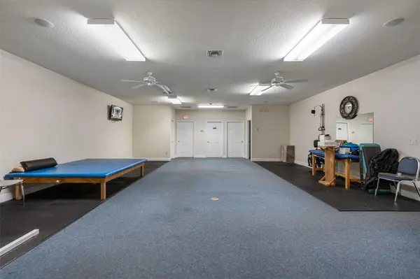 1377 DELTONA BLVD, Spring Hill, FL 34606