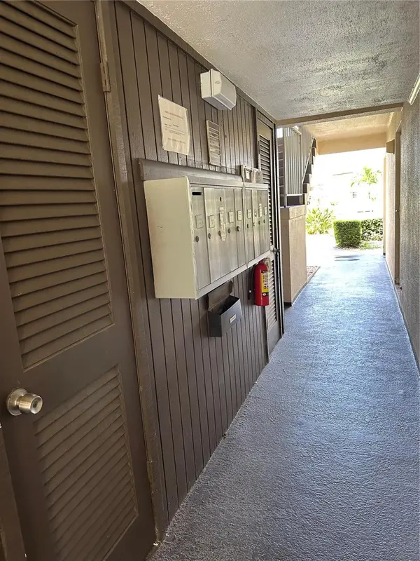 4826 MARINE Pkwy #202, New Port Richey, FL 34652
