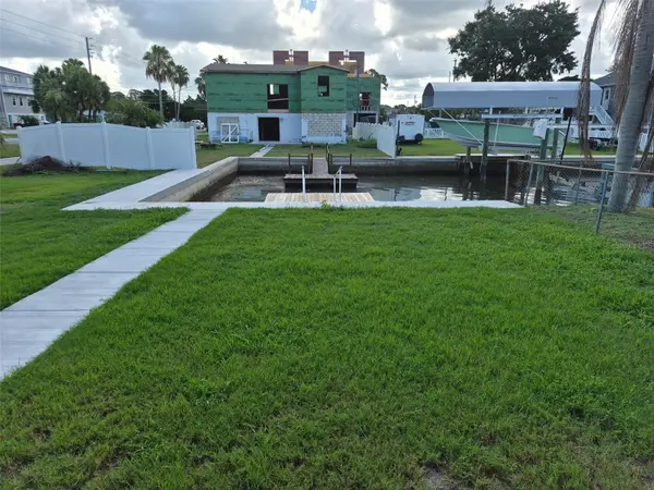 13934 SOMMERS AVE, Hudson, FL 34667