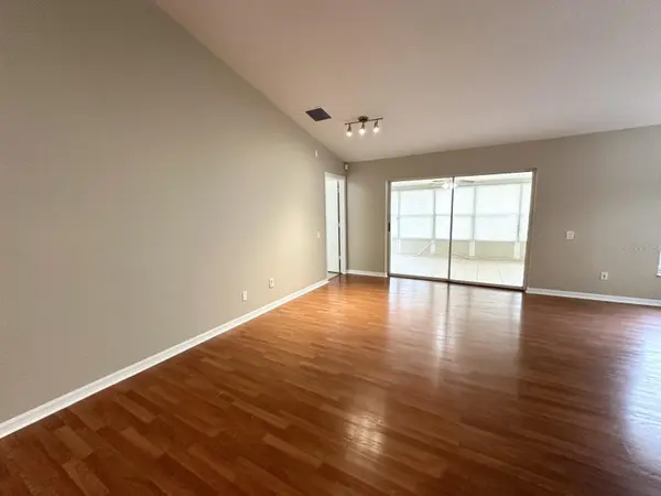 931 HUNTER LN, Tarpon Springs, FL 34689