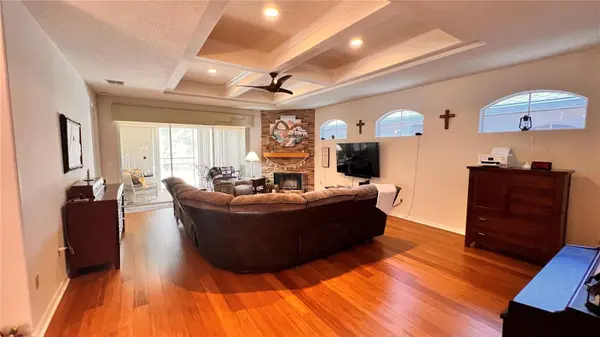 5561 LEGEND HILLS LN, Spring Hill, FL 34609