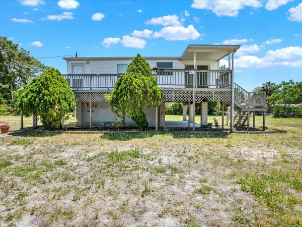 7606 DETROIT AVE, Hudson, FL 34667