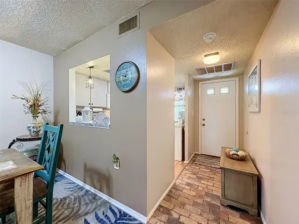8220 SEVEN OAKS CT #5, Port Richey, FL 34668