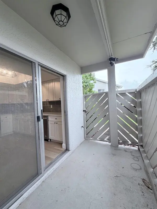 12406 EAGLESWOOD DR #B, Hudson, FL 34667